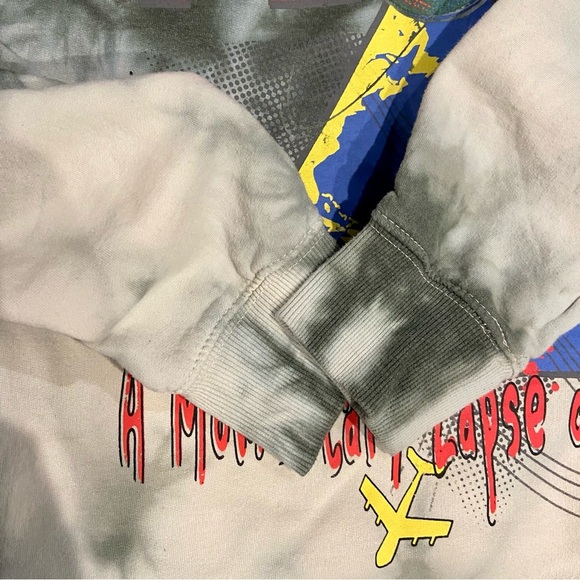 Pink Floyd World Tour 87 TieDye Graphic Hoodie Ribbed Cuffs Kangaroo Pockets - Picture 8 of 9